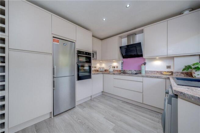 3 bed Bungalow for sale Image 9
