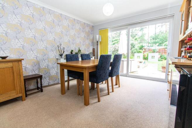 Fir Tree Way, Fleet, GU52 photo 4