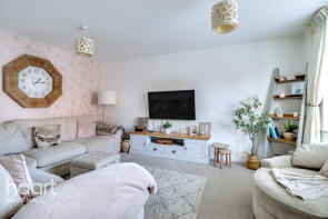 205, Kenbrook Road, Nottingham NG15 8HZ