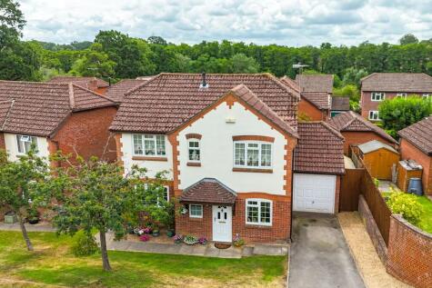 Comfrey Close, Romsey, SO51