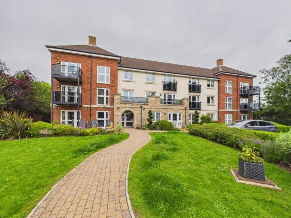 1 bed Retirement Property for sale in bridlington