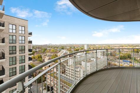 Cambridge Road, Barking, IG11