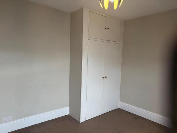 4_94 Manor Road -...