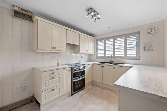 2 bed Detached Bungalow for sale Image 4
