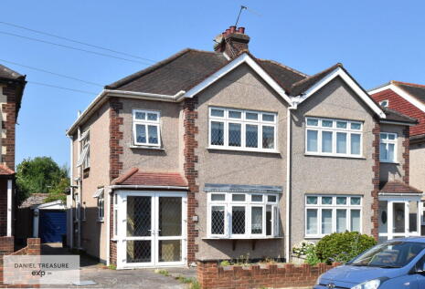 Princes Plain, Bromley, BR2
