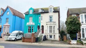 Flat 4, 37, Waverley Road, Southsea PO5 2PJ