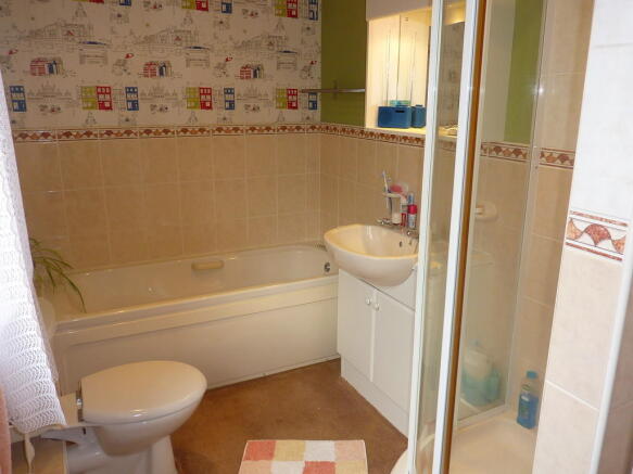 Photo 11