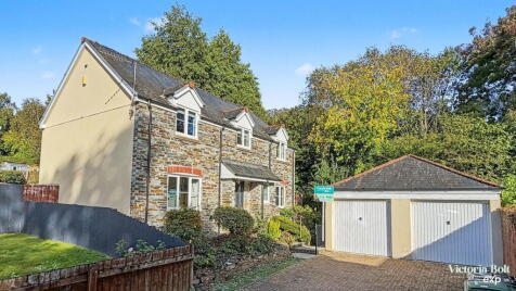 Redvers Grove, Plympton