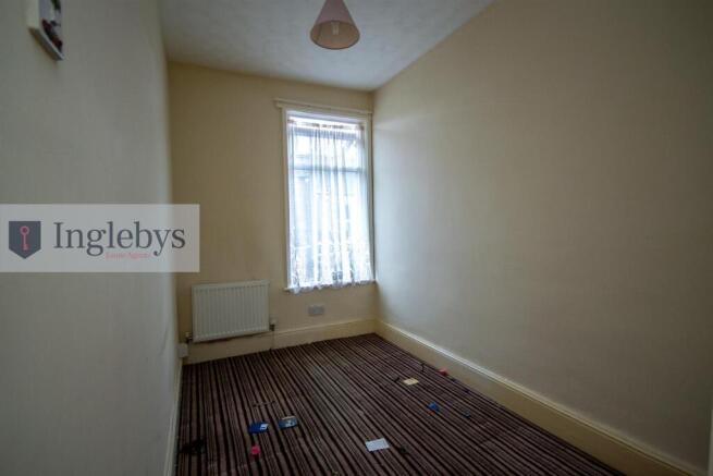3 bed Terraced for sale Image 9