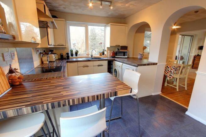 Kitchen/Breakf...