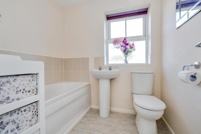 54, Water Reed Grove, Walsall, West Midlands, WS2 