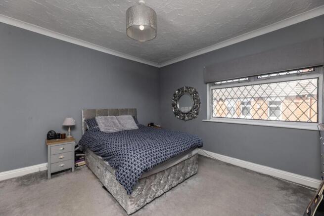 2 bed Terraced for sale Image 8