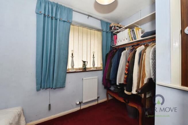 5 bed Semi-Detached for sale Image 11