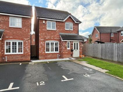 Longbank Court, Rossmore