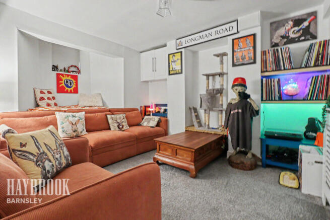 3 bed Terraced for sale Image 12