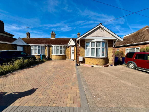 2-bed semi-detached on Holmside Avenue,Minster On Sea,Sheerness,ME12 3EX, £280,000