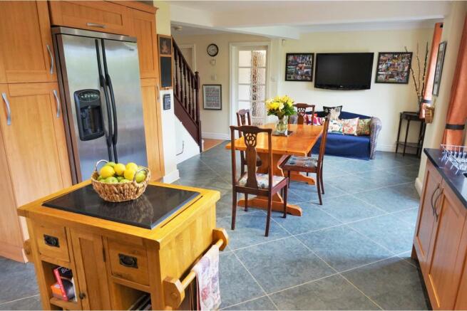 Kitchen / Breakfast