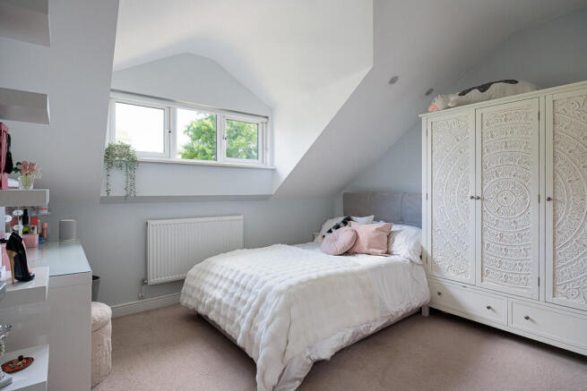 yew_tree_house_22