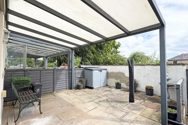 2 bed Terraced Bungalow for sale Image 12