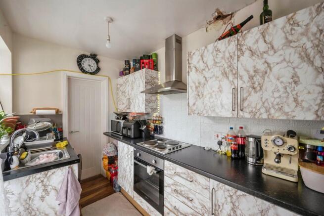 2 bed Terraced for sale Image 4
