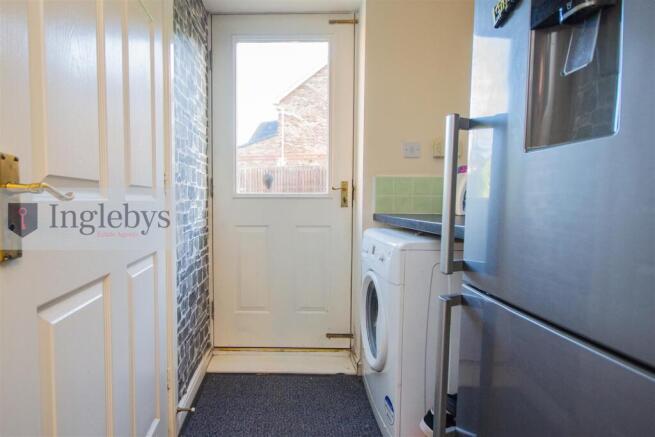 4 bed Detached for sale Image 10