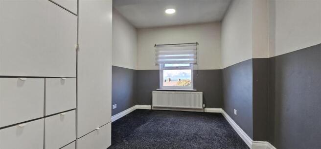 Bedroom 2.jpg