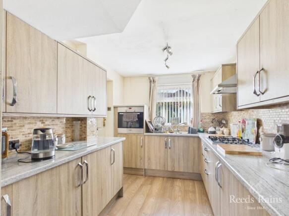 3 bed Detached for sale Image 5