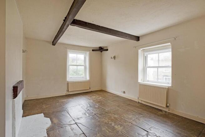 3 bed Semi-Detached for sale Image 6
