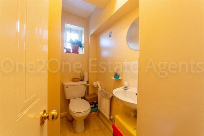 29 BIRCH GROVE-8.jpg