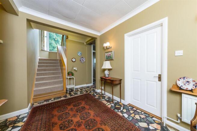 9 Manor Way (1 of 26