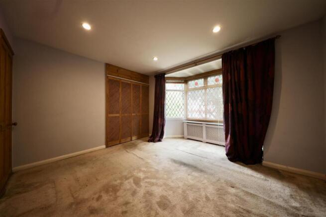 2 bed Semi-Detached for sale Image 11