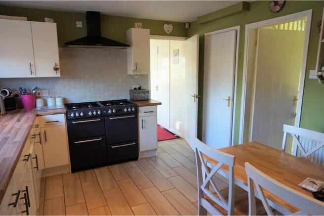 Kitchen / Diner