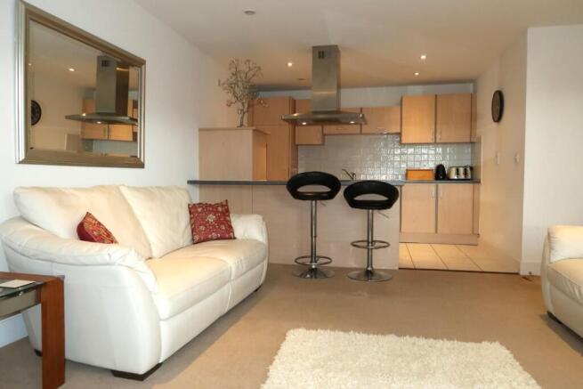 Lounge Kitchen
