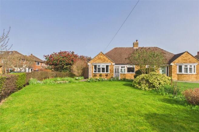 2-bed semi-detached on Bloomfield Road, Maidenhead, £499,675