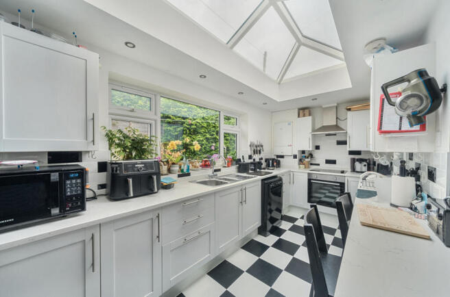 1303766-26-6841e0...