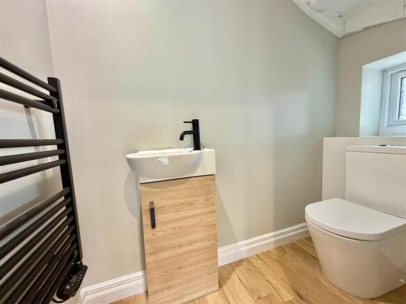1 bed Apartment to rent Image 6