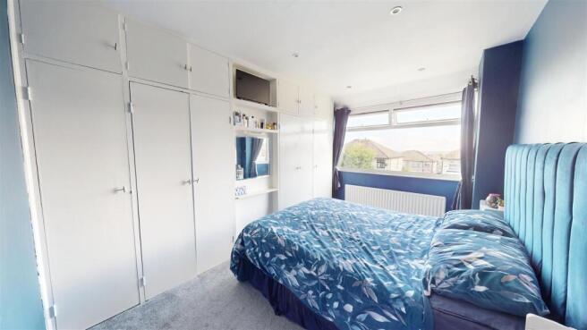 3 bed Semi-Detached for sale Image 7