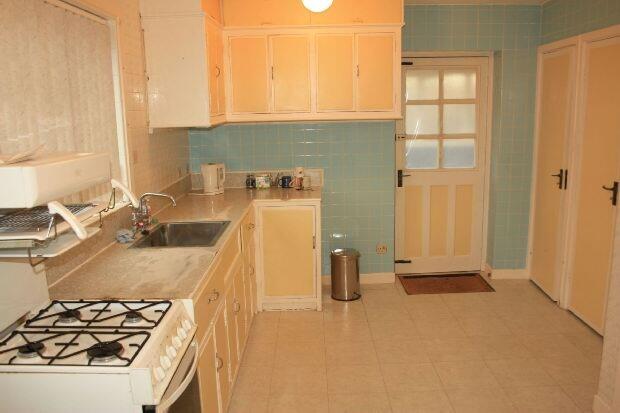Kitchen/Breakfast Ro