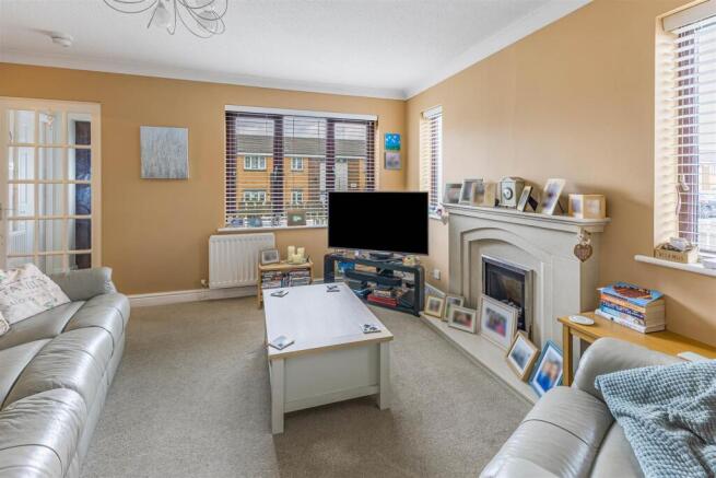 3 bed Detached for sale Image 7