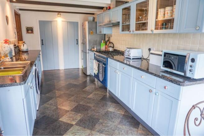 Kitchen/Breakfast