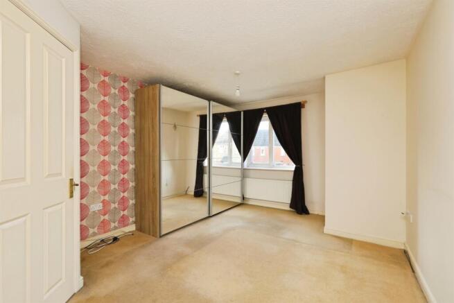 3 bed Detached for sale Image 11