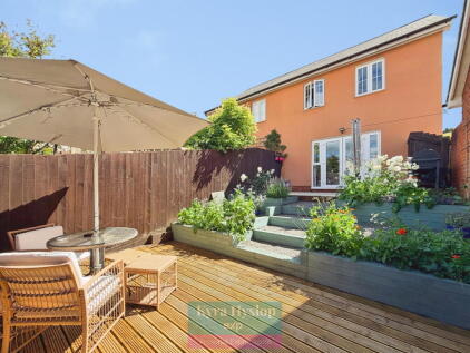 Seldon Crescent, Exeter, EX1 3WF