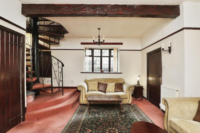 4 bed Detached for sale Image 5