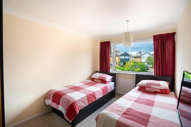 3 bed Detached for sale Image 8