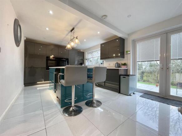 Open Plan Kitchen Diner