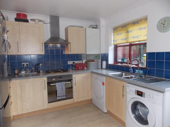 Photo 3