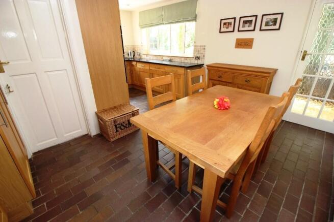 Kitchen/Breakfast