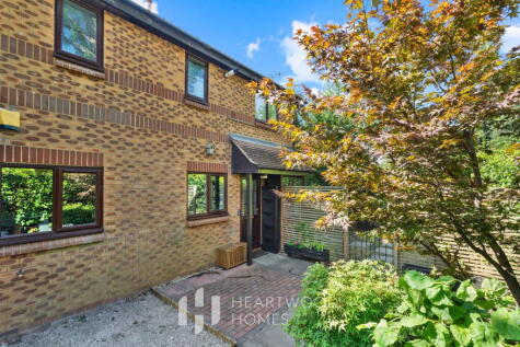 Mercers Row, St. Albans, AL1 2QS