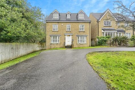 Hall Close, Meltham, Holmfirth, HD9