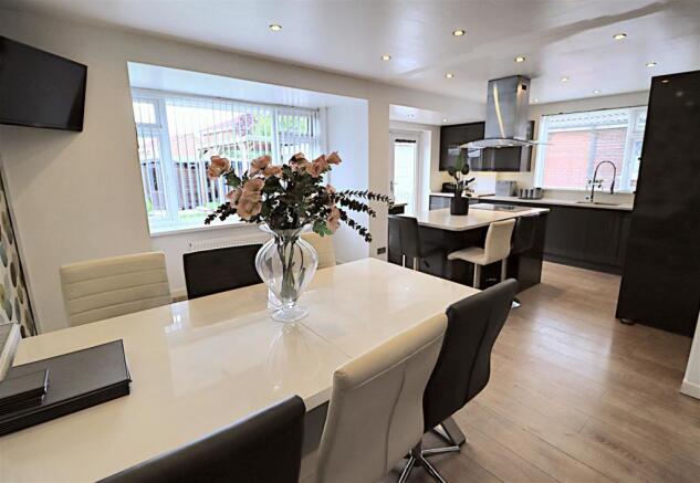 Dining / Family Area